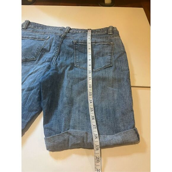 Faded Glory Cuffed Jean Shorta - Picture 10 of 10